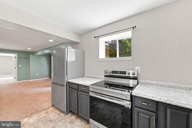 54 STONEWALL DR, Stafford, VA 22556