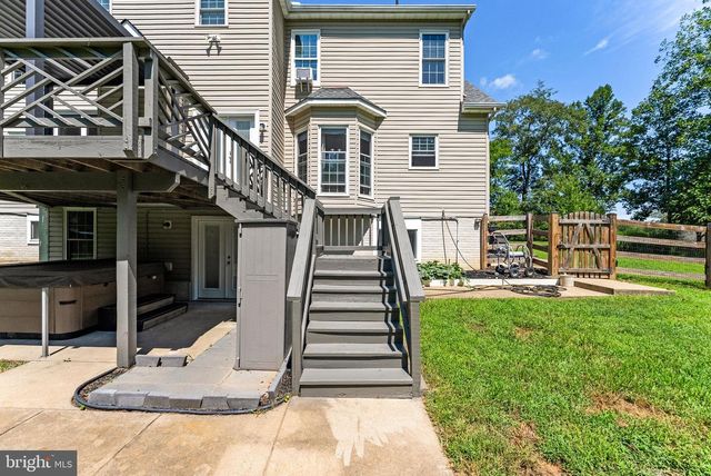 54 STONEWALL DR, Stafford, VA 22556