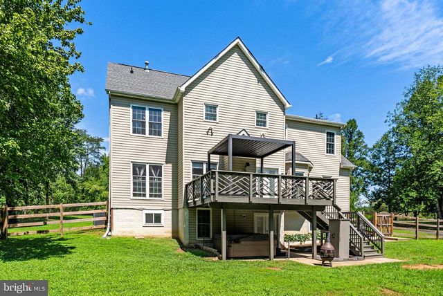 54 STONEWALL DR, Stafford, VA 22556