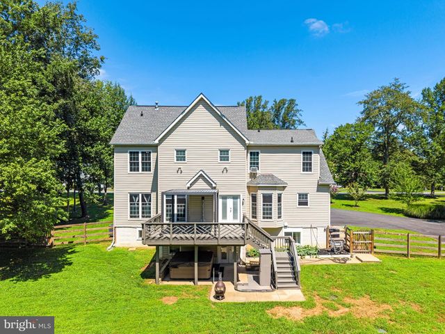 54 STONEWALL DR, Stafford, VA 22556