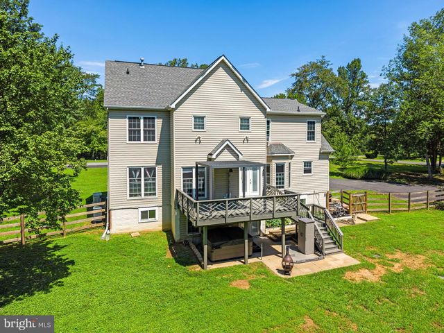 54 STONEWALL DR, Stafford, VA 22556