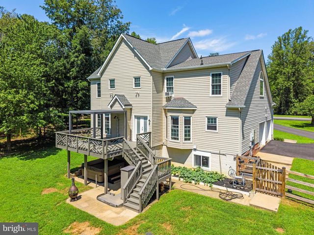 54 STONEWALL DR, Stafford, VA 22556