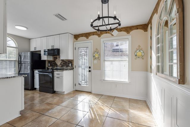 2788 Oak Park Court, Tallahassee, FL 32308