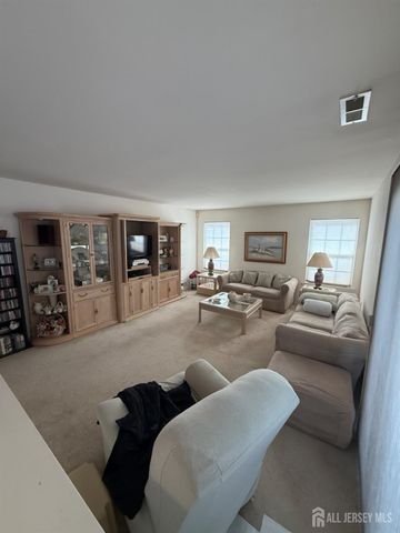 3 Falcon Court, Old Bridge, NJ 08857