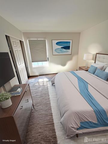 3 Falcon Court, Old Bridge, NJ 08857