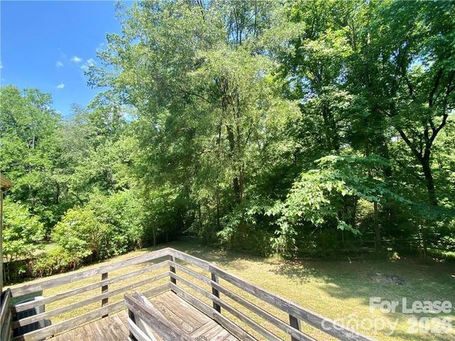 3914 Aster Drive, Charlotte, NC 28227