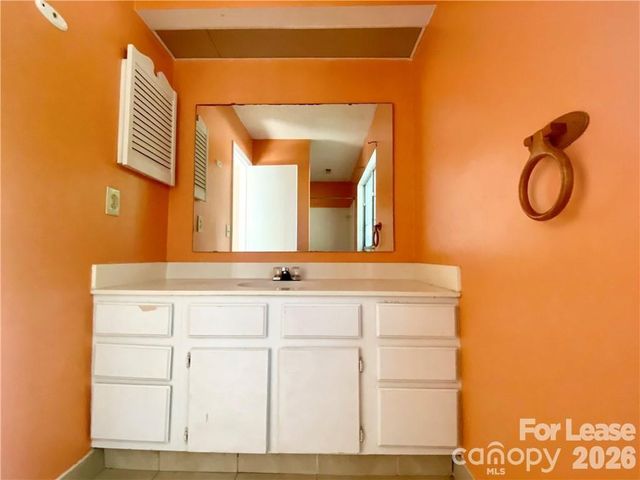 3914 Aster Drive, Charlotte, NC 28227