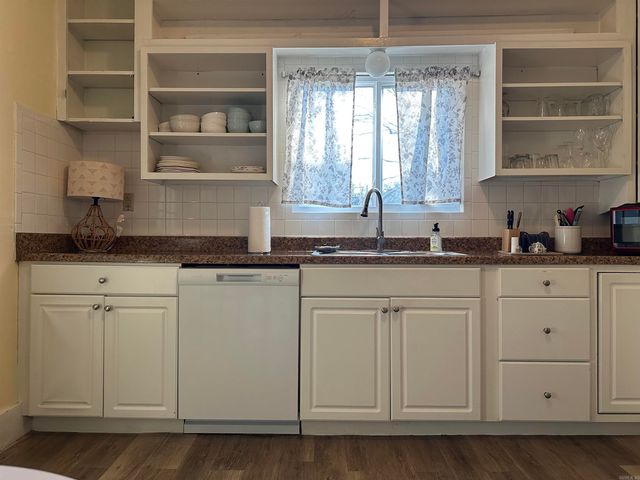 302 Mountain Valley Street, Hot Springs, AR 71901