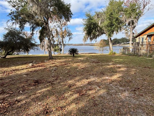 114 LITTLE ORANGE LAKE DRIVE, Hawthorne, FL 32640