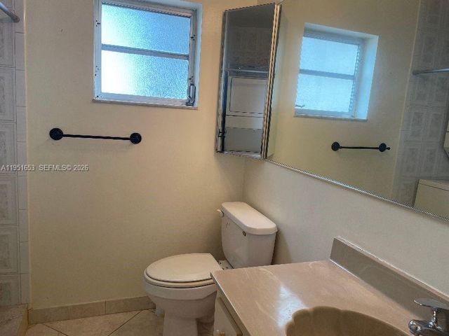 5300 Washington Street S111, Hollywood, FL 33021