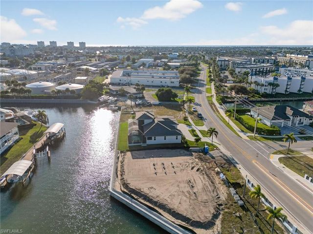 980 N Barfield DR, Marco Island, FL 34145