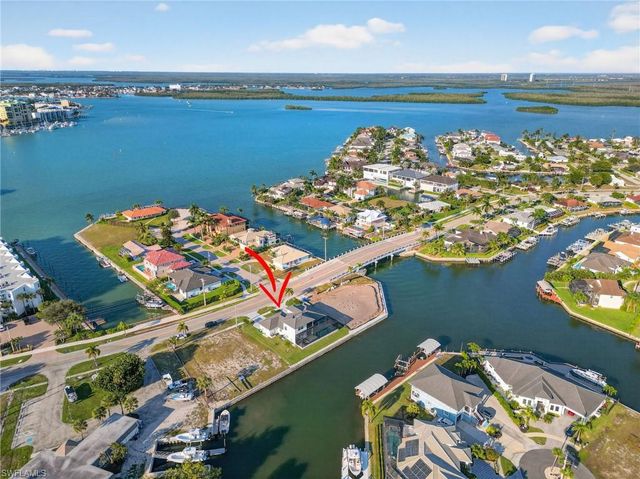 980 N Barfield DR, Marco Island, FL 34145