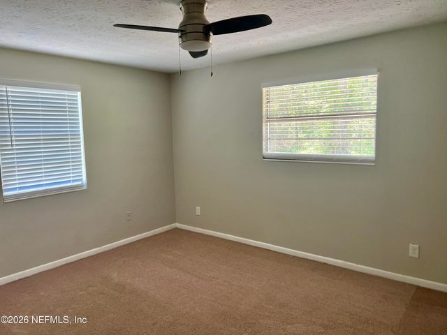 10964 BACALL Road W, Jacksonville, FL 32218
