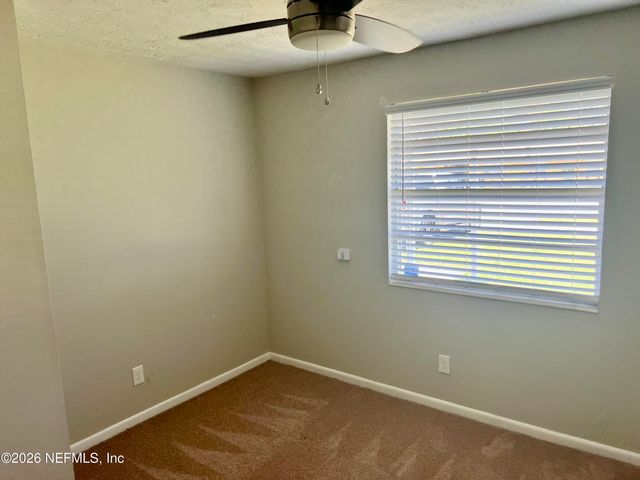 10964 BACALL Road W, Jacksonville, FL 32218