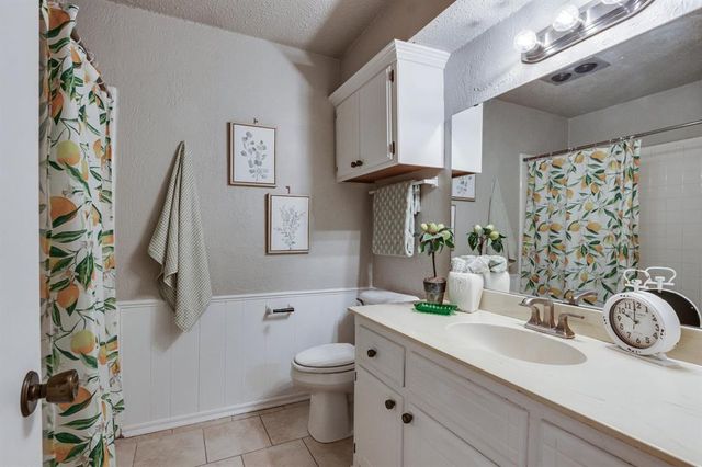 13233 Eastridge Drive, Oklahoma City, OK 73170