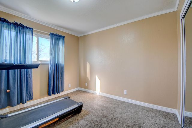 10401 Marble Place NE, Albuquerque, NM 87112