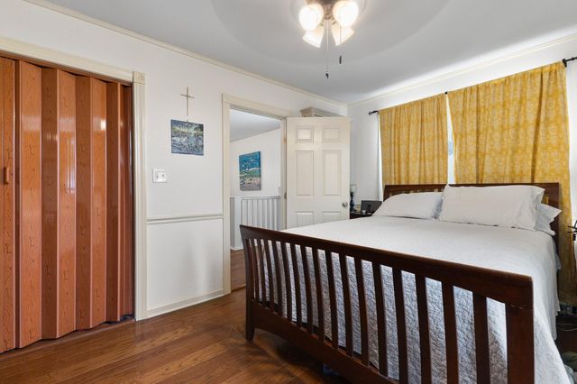 2120 73rd Street, Galveston, TX 77551