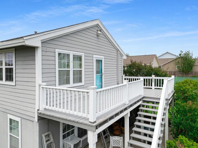 2120 73rd Street, Galveston, TX 77551