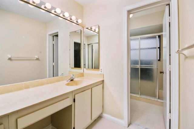 13356 Touchstone Place, Palm Beach Gardens, FL 33418