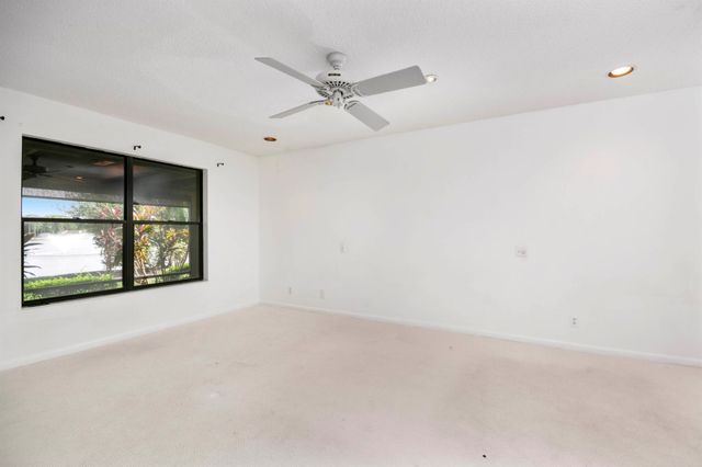 13356 Touchstone Place, Palm Beach Gardens, FL 33418