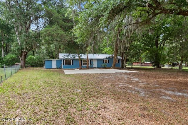 110 KAREN Drive, Palatka, FL 32177