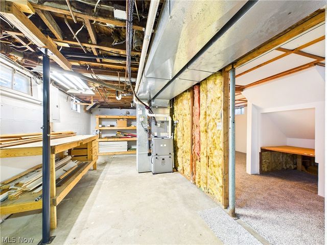 608 Putnam Street, Parkersburg, WV 26101