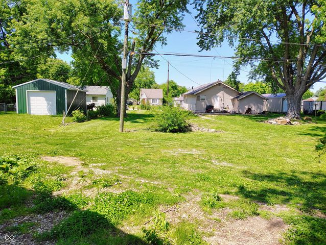 3330 S Mooresville Road, Indianapolis, IN 46221
