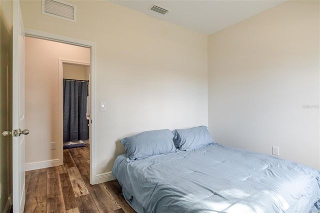 807 GARDEN OAKS SQUARE, Seffner, FL 33584