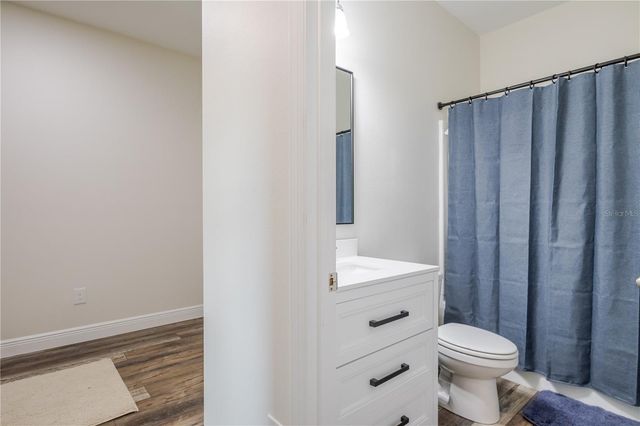 807 GARDEN OAKS SQUARE, Seffner, FL 33584