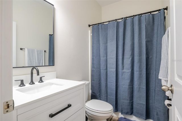 807 GARDEN OAKS SQUARE, Seffner, FL 33584