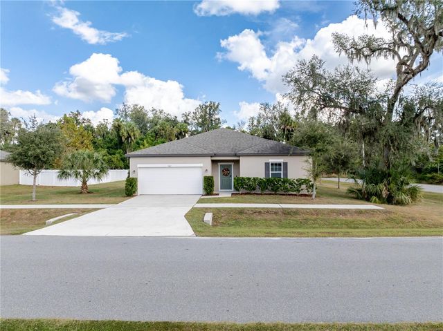 807 GARDEN OAKS SQUARE, Seffner, FL 33584