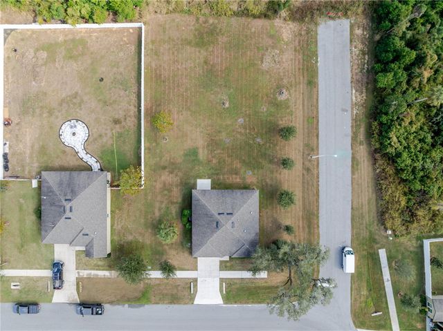 807 GARDEN OAKS SQUARE, Seffner, FL 33584