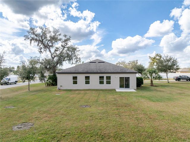 807 GARDEN OAKS SQUARE, Seffner, FL 33584