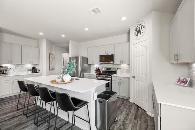 18714 Callalily Bloom Court, Tomball, TX 77377
