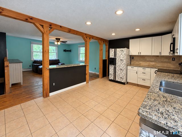 446 South Main Street, Plymouth, CT 06786