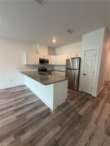 4509 21st ST SW, Lehigh Acres, FL 33973