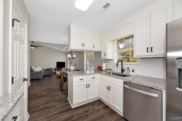 229 Countrywood Court, Harvest, AL 35749