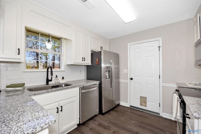 229 Countrywood Court, Harvest, AL 35749