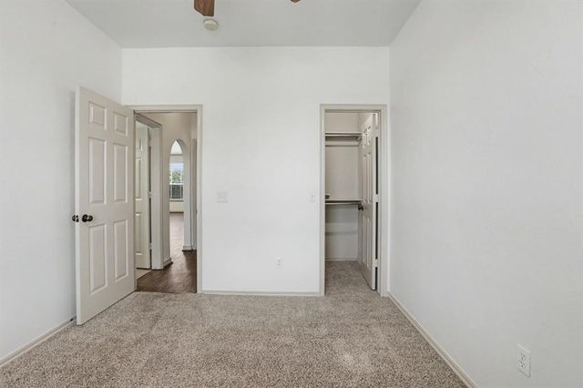 944 N Windermere Drive, Moore, OK 73160