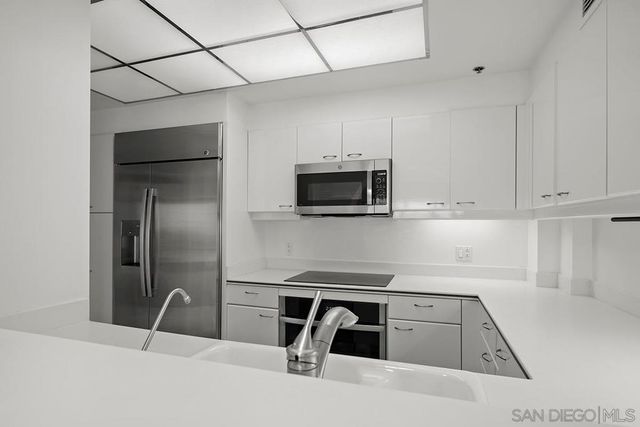 200 Harbor Drive 703, San Diego, CA 92101