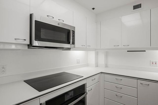 200 Harbor Drive 703, San Diego, CA 92101