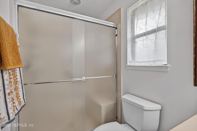 4537 JUNCTION Drive, Middleburg, FL 32068