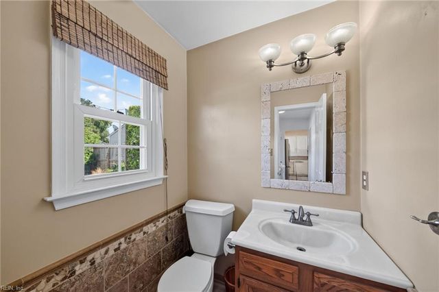 2004 Belvidere RD, Virginia Beach, VA 23454
