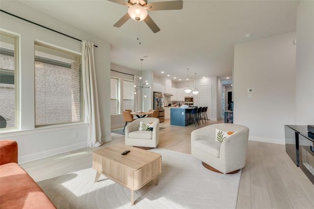 3132 Cliff Swallow Lane, Arlington, TX 76005