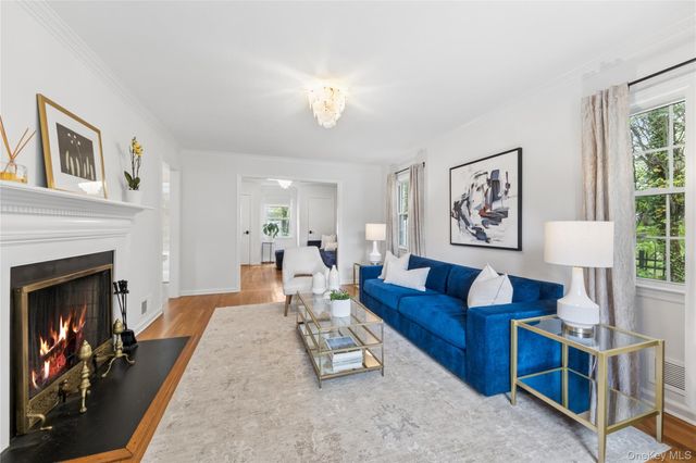 304 Boulevard, Scarsdale, NY 10583