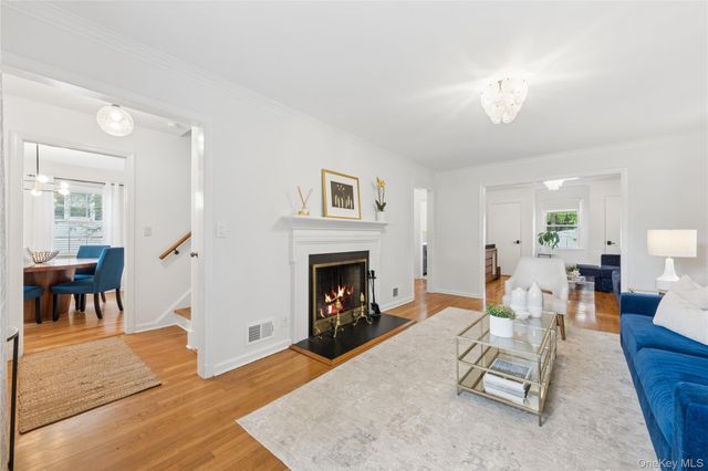304 Boulevard, Scarsdale, NY 10583