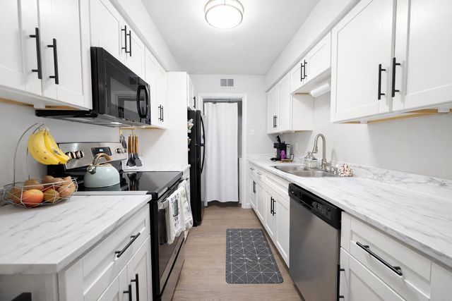 166 Westfield Dr, Nashville, TN 37221