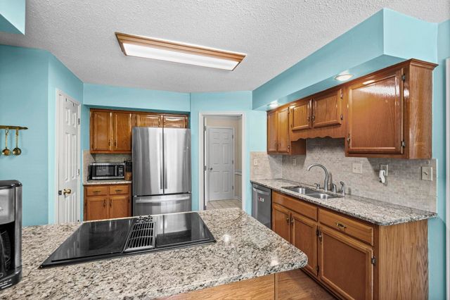 878 CONCORDIA CV, Collierville, TN 38017