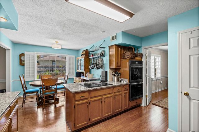 878 CONCORDIA CV, Collierville, TN 38017