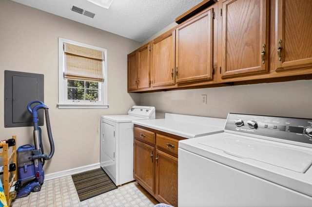 878 CONCORDIA CV, Collierville, TN 38017